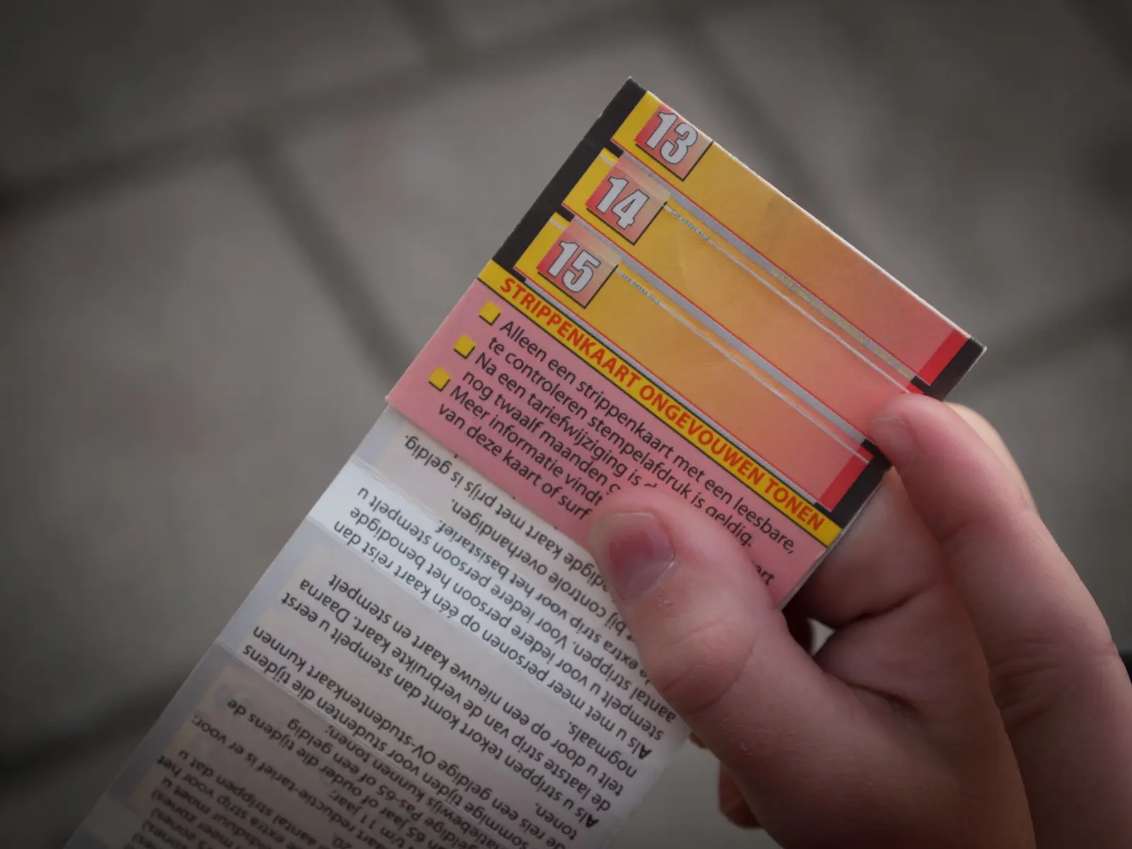Een gebruikte rode nationale strippenkaart